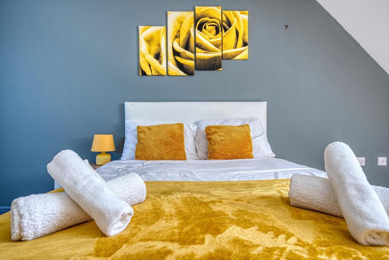 Nec Exhibitor Home, Stay Near Birmingham Airport Extérieur photo
