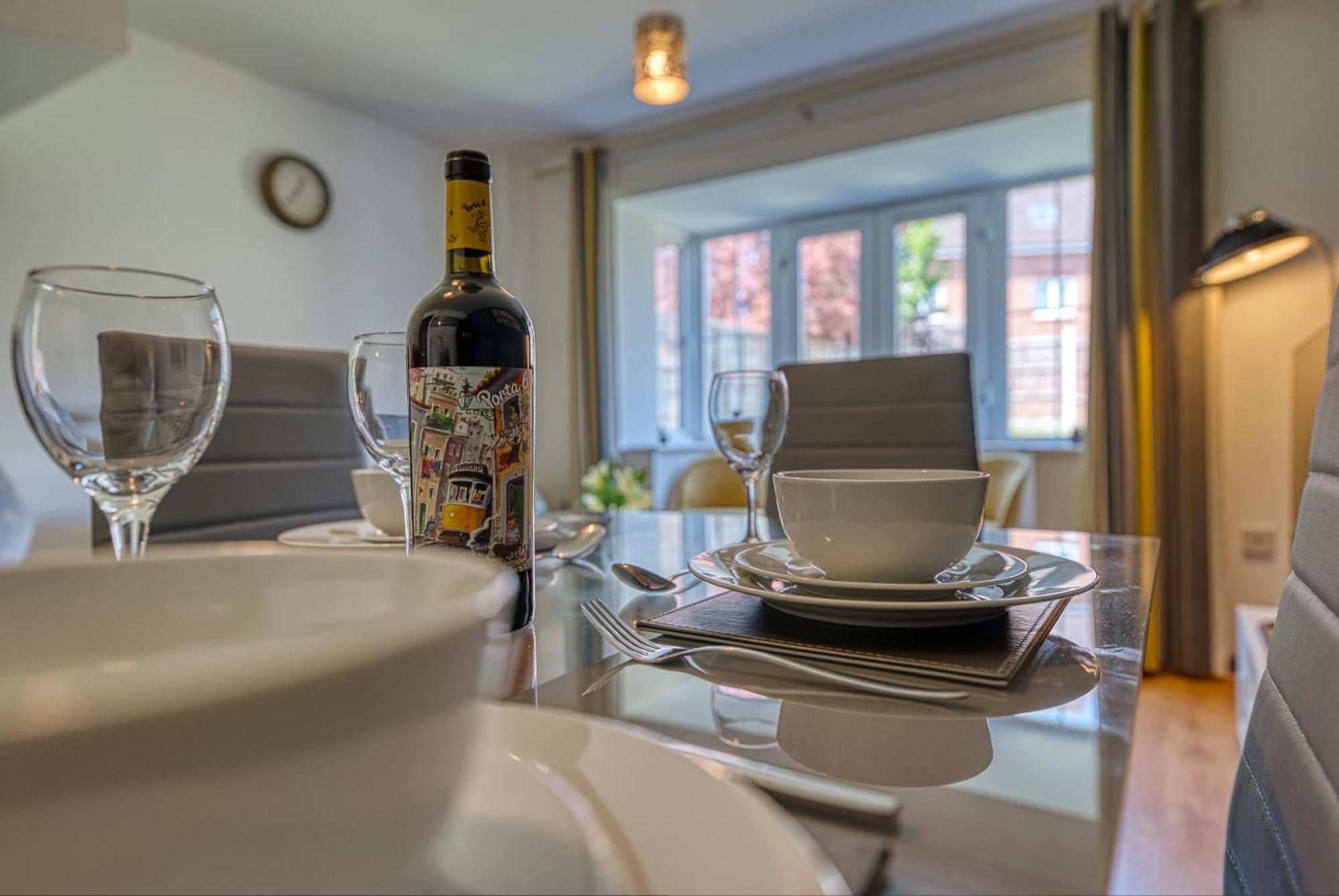 Nec Exhibitor Home, Stay Near Birmingham Airport Extérieur photo