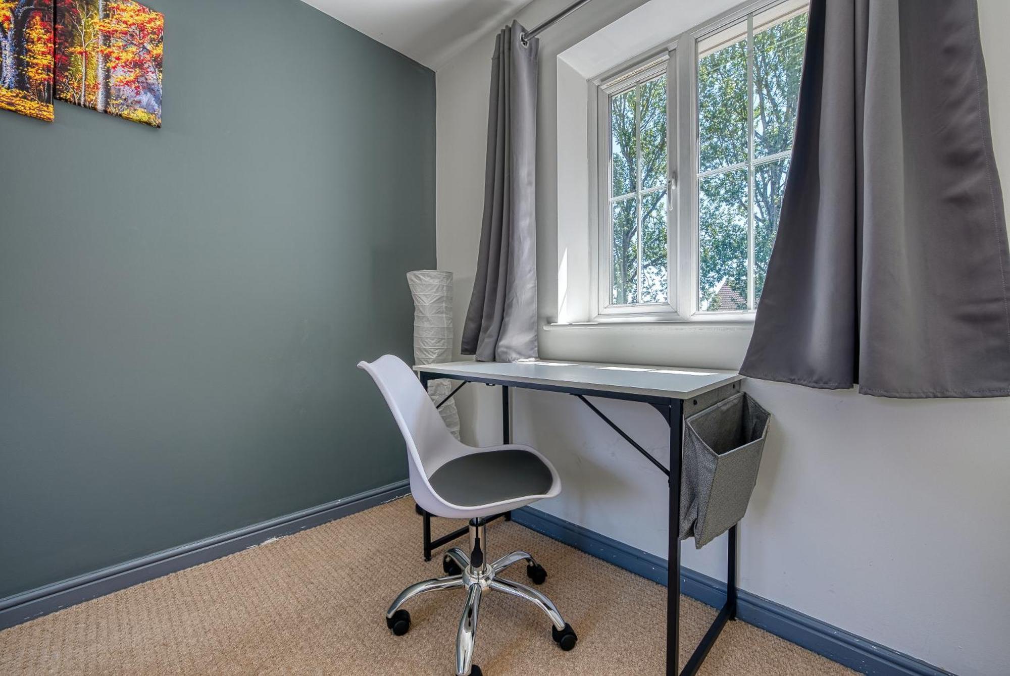 Nec Exhibitor Home, Stay Near Birmingham Airport Extérieur photo